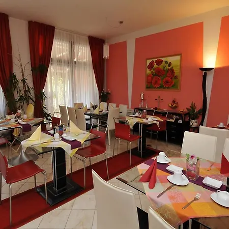 Haus Am 4*