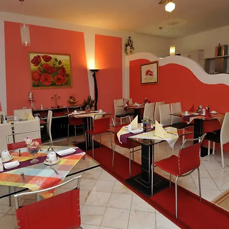 Haus Am فندق